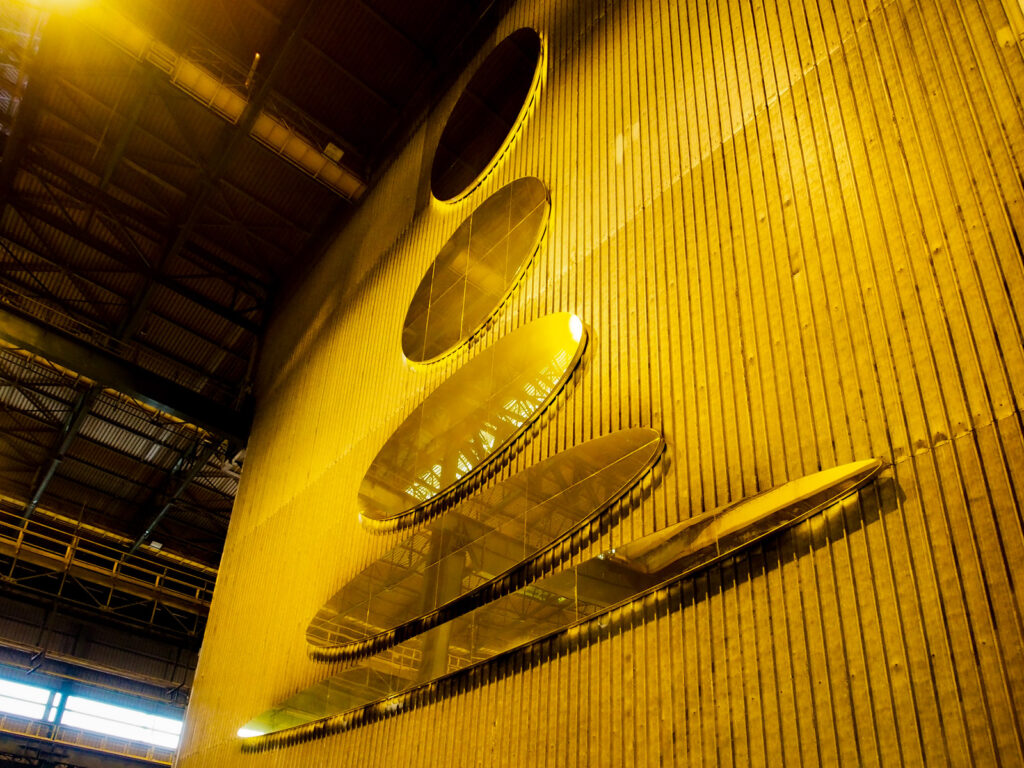 konzept-werk - Olafur Eliasson - Dnepropetrovsk Sunrise - Material is Movement